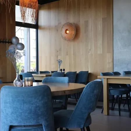 Lux Tukan B004, Polanki Aqua - Lejlighed