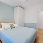 Lux Tukan B004, Polanki Aqua - * كولوبرزيغ