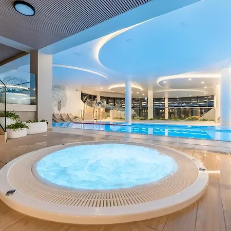 Lux Tukan B004, Polanki Aqua -