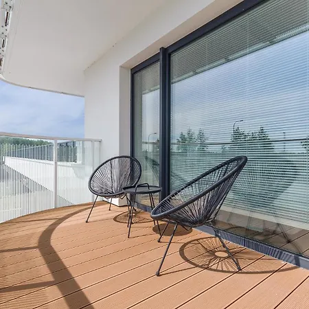 Lux Tukan B004, Polanki Aqua - דירה